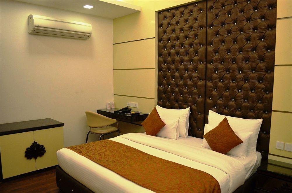 Hotel Metro View Delhi  Exterior photo