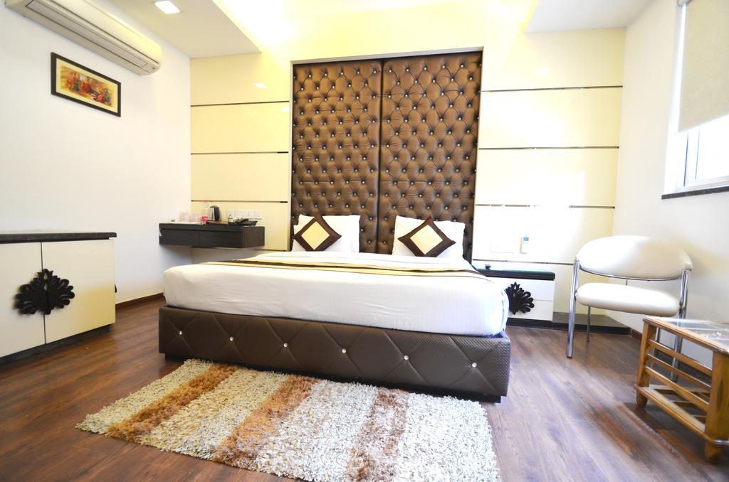 Hotel Metro View Delhi  Exterior photo