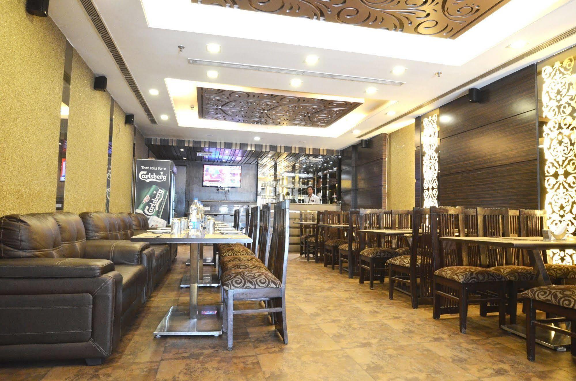 Hotel Metro View Delhi  Exterior photo
