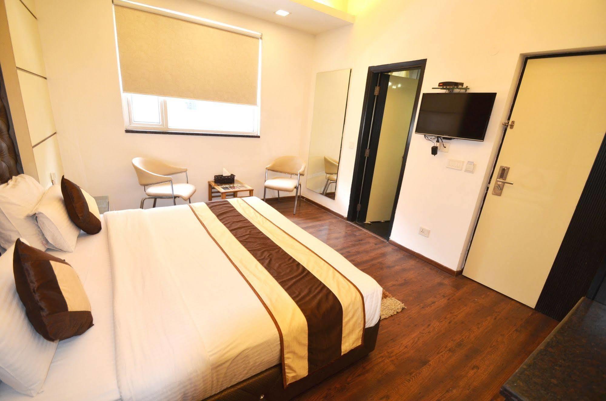 Hotel Metro View Delhi  Exterior photo